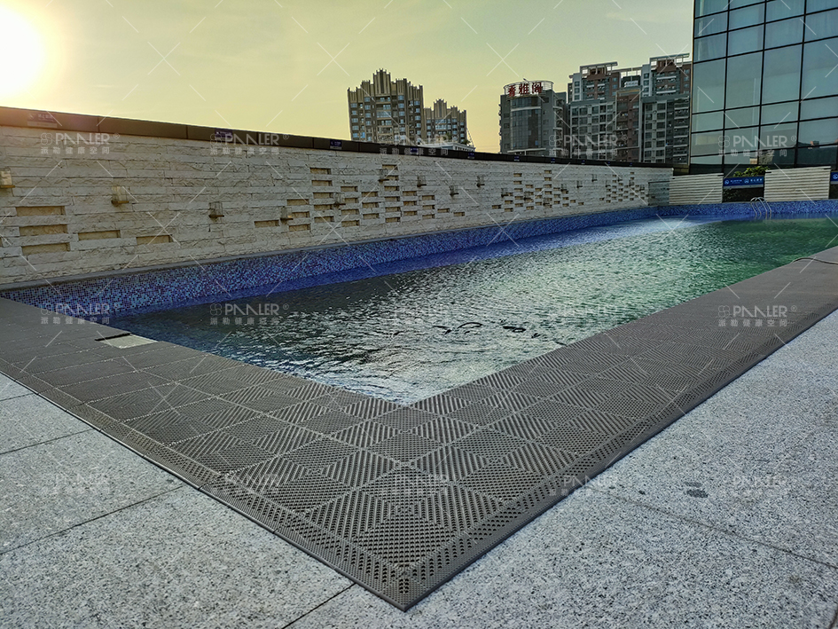 Anti-skid Floor Mats